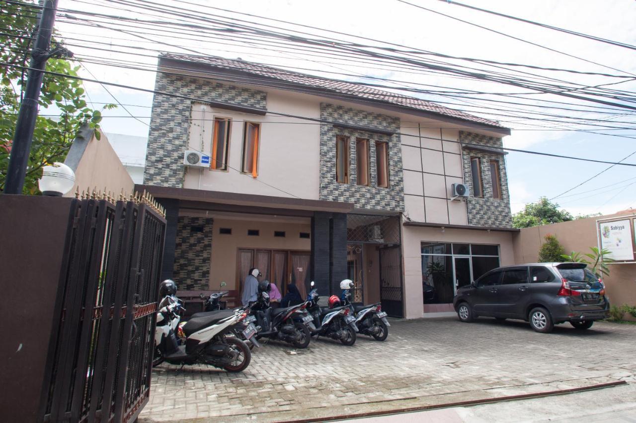 RedDoorz Syariah near UNTAG Banyuwangi Hotel Banyuwangi  Luaran gambar